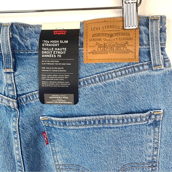 BNWT:Levi’s Premium 70s High Slim Straight Jeans Women’s 30 New - Picture 8 of 11